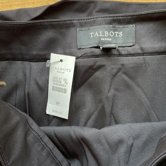 BNWT Talbots Black Skirt. Size 8P - Picture 2 of 2